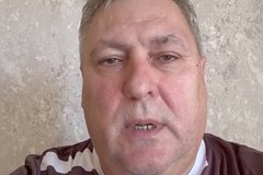 Уволенный матом самарский чиновник записал видеообращение в футболке с символом Z