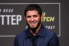 Махачев назвал желаемого соперника