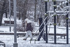 Москвичей предупредили о ледяном дожде и гололеде